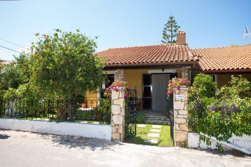 Villa Tina Acharavi  Exterior foto